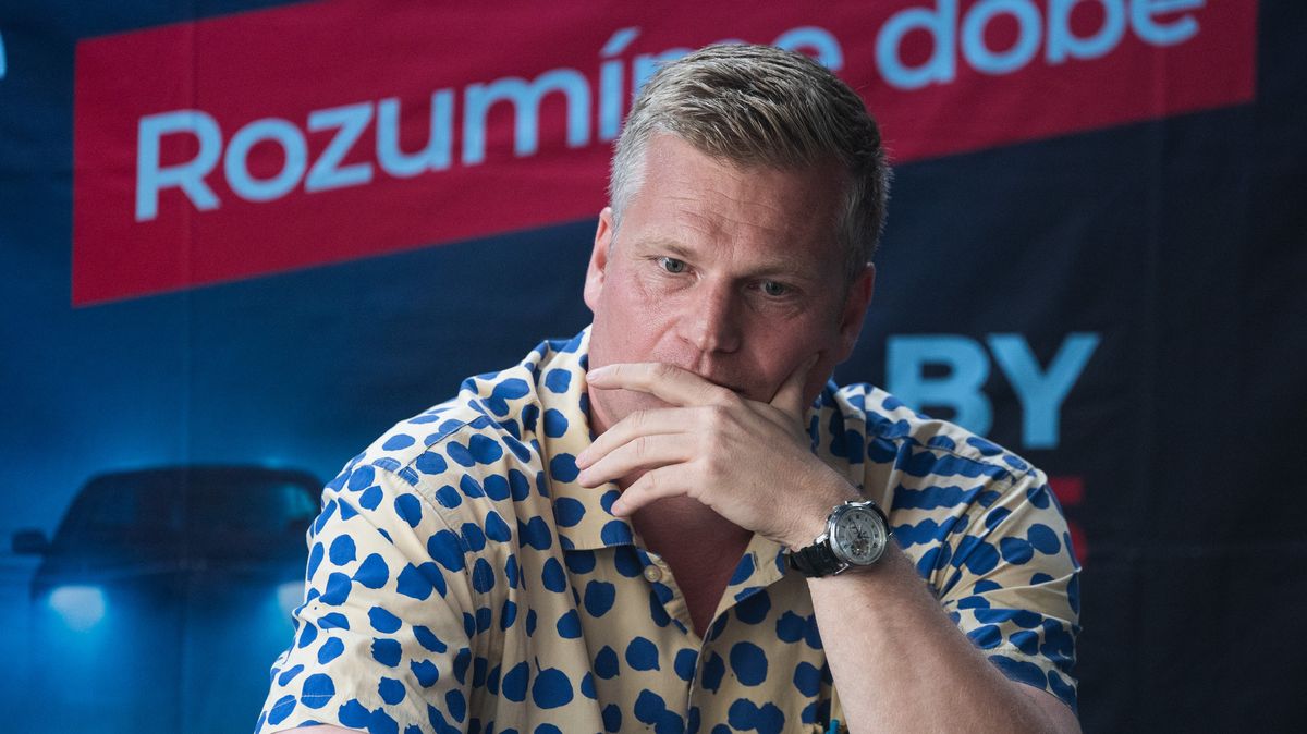 Právník: Turkovy posty, které zveřejnil Deník N, jsou trestné, ale asi promlčené